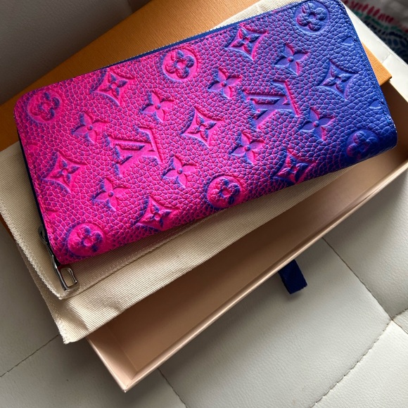 Louis Vuitton Virgil Abloh Illusion Zippy Wallet - Picture 6 of 16